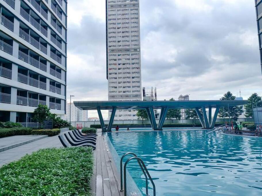 1Br Unit Condotel W Balcony Fame Residences #Fm57 Manila Exterior photo